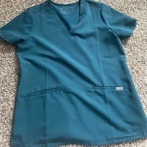 Figs Caribbean blue M scrub top and M tall jogger scrub bottom